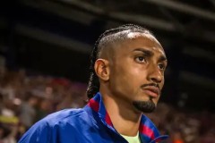 欧冠首战胜利：队长92分钟绝杀，豪门球队书写欧冠历史新篇章